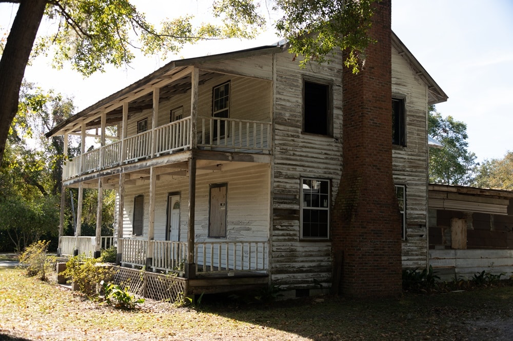 demolish or repair old house